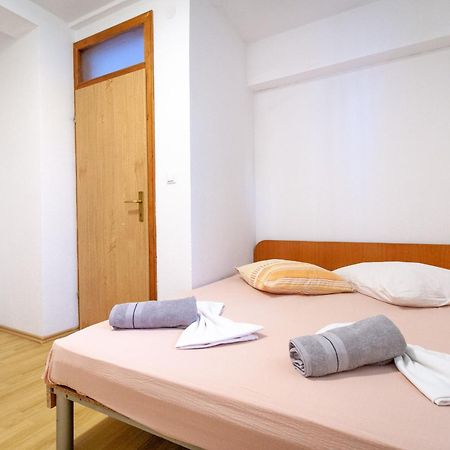 Apartments Laura نيوم الغرفة الصورة