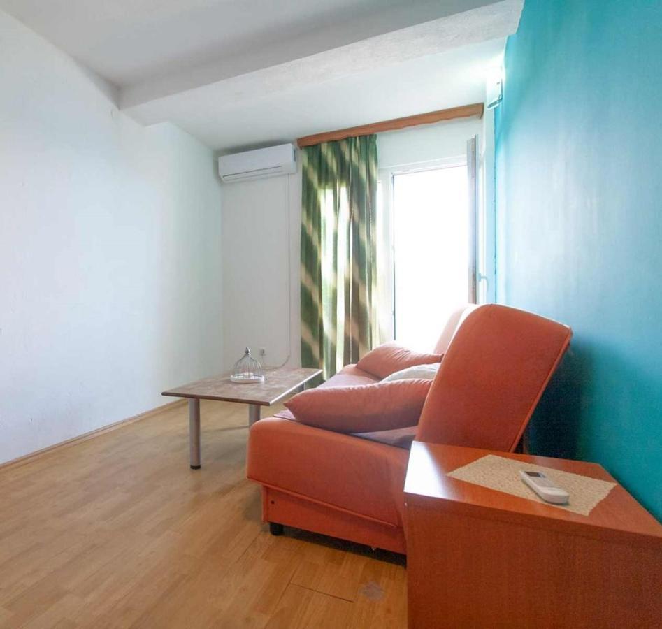 Apartments Laura نيوم المظهر الخارجي الصورة