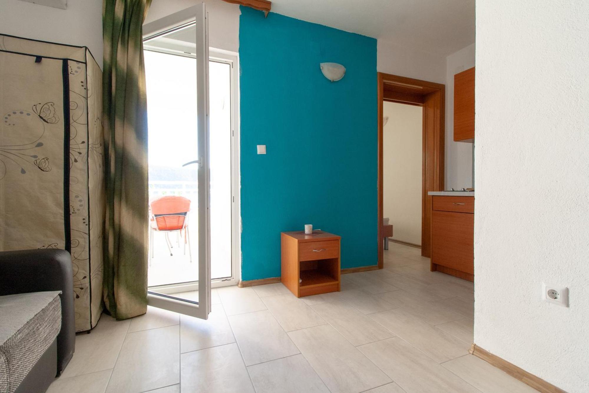 Apartments Laura نيوم الغرفة الصورة