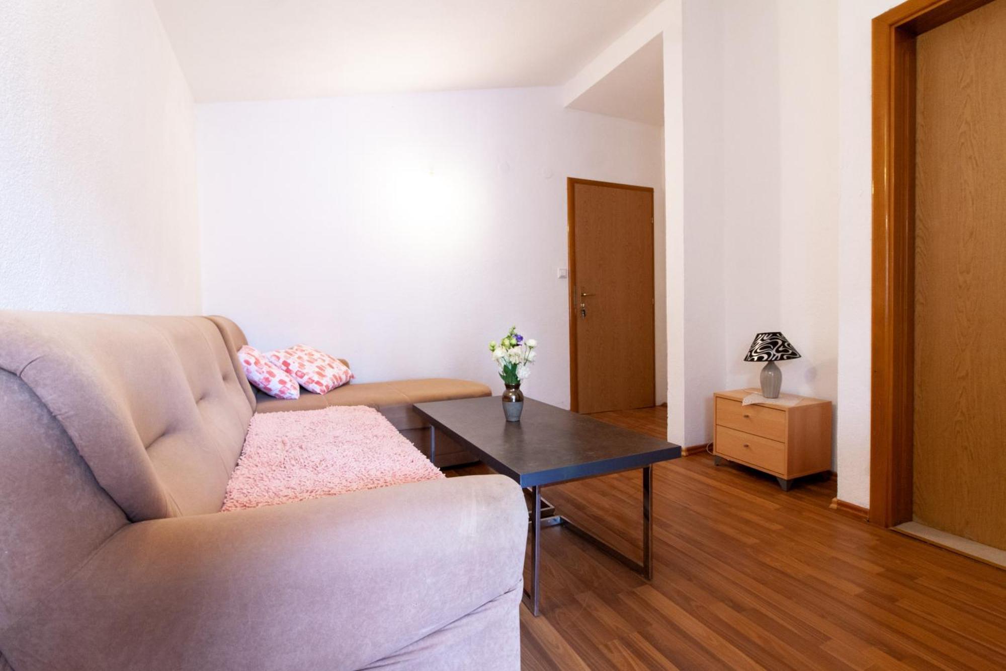 Apartments Laura نيوم الغرفة الصورة